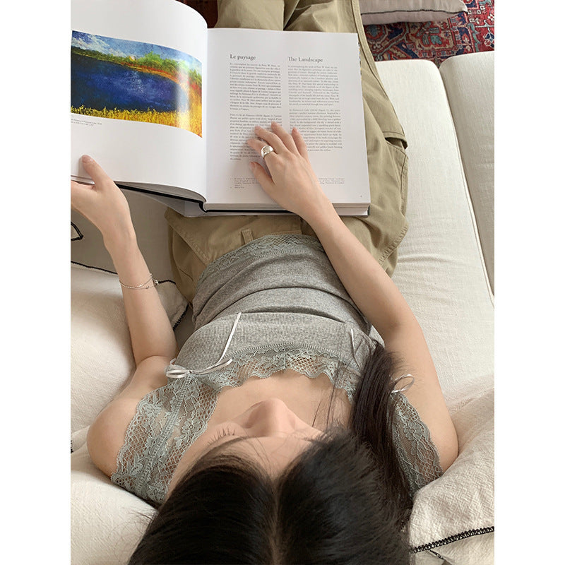 Sweet And Spicy Lace Stitching Floral Slim-fitting Suspenders Vest